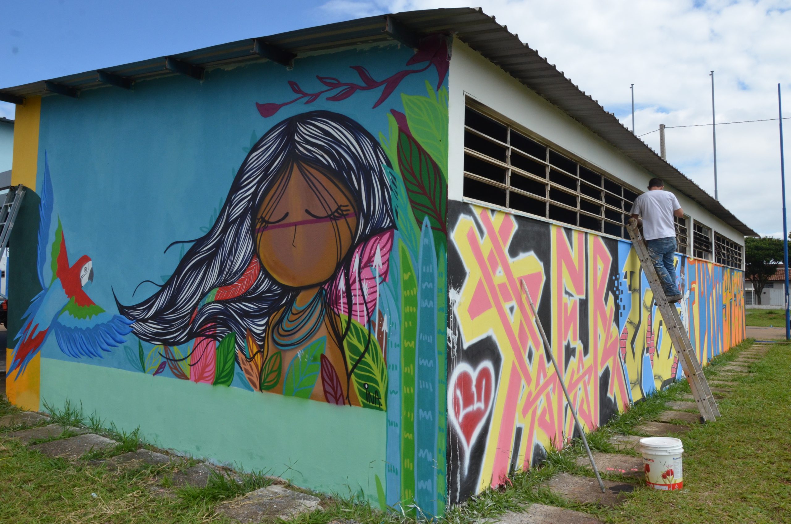 Em Franca, Praça da Juventude passa por revitalização com arte em grafite