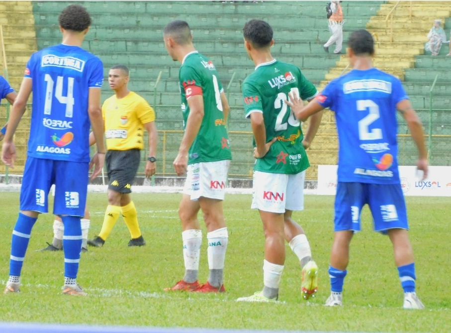 Francana vence o Cruzeiro e se prepara para decidir vaga na Copinha contra o Grêmio