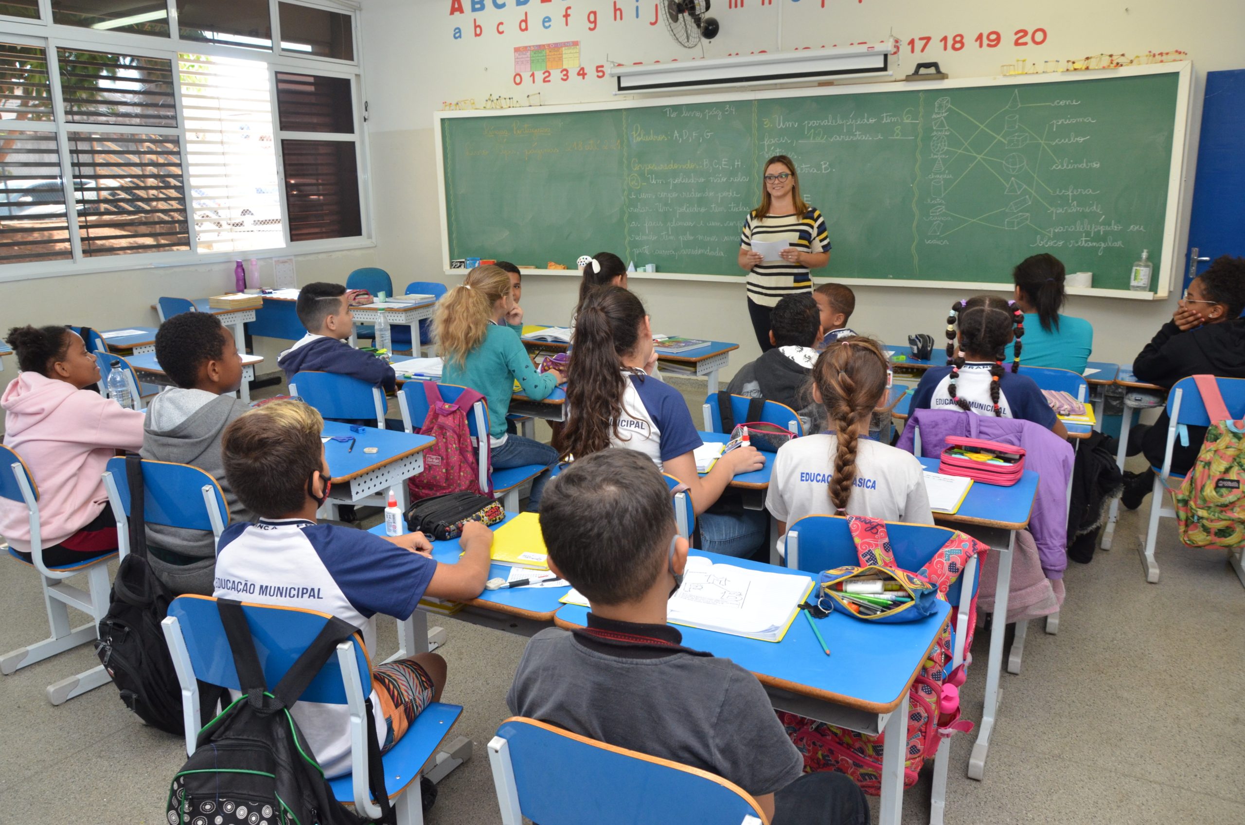 Escolas municipais de Franca iniciam ano letivo nesta segunda-feira, 06