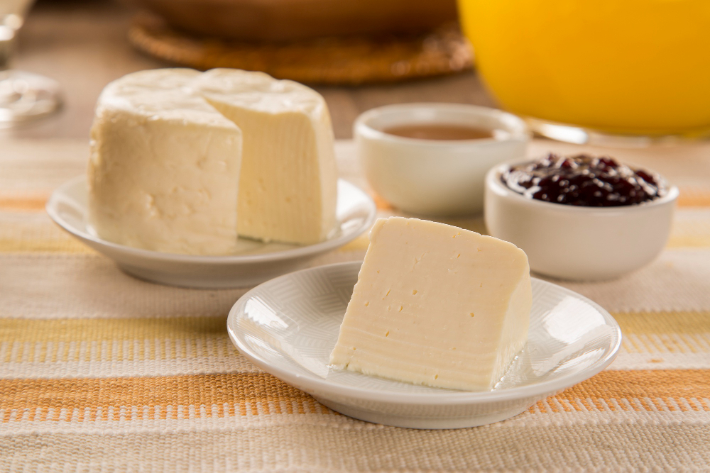 Queijo ajuda na digestão e a emagrecer: veja mais curiosidades sobre o alimento