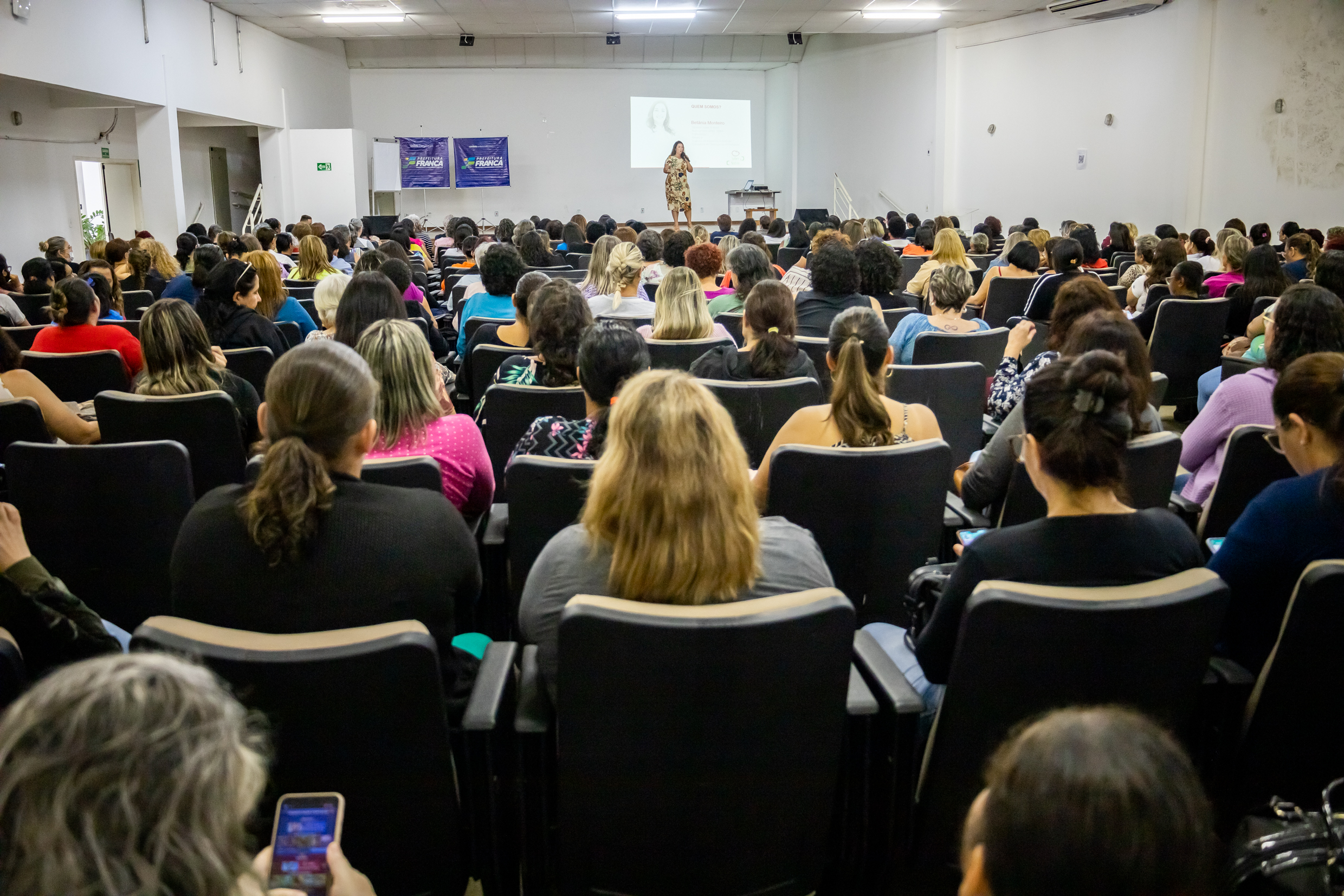 Secretaria de Educação de Franca ministra curso de capacitação para merendeiras