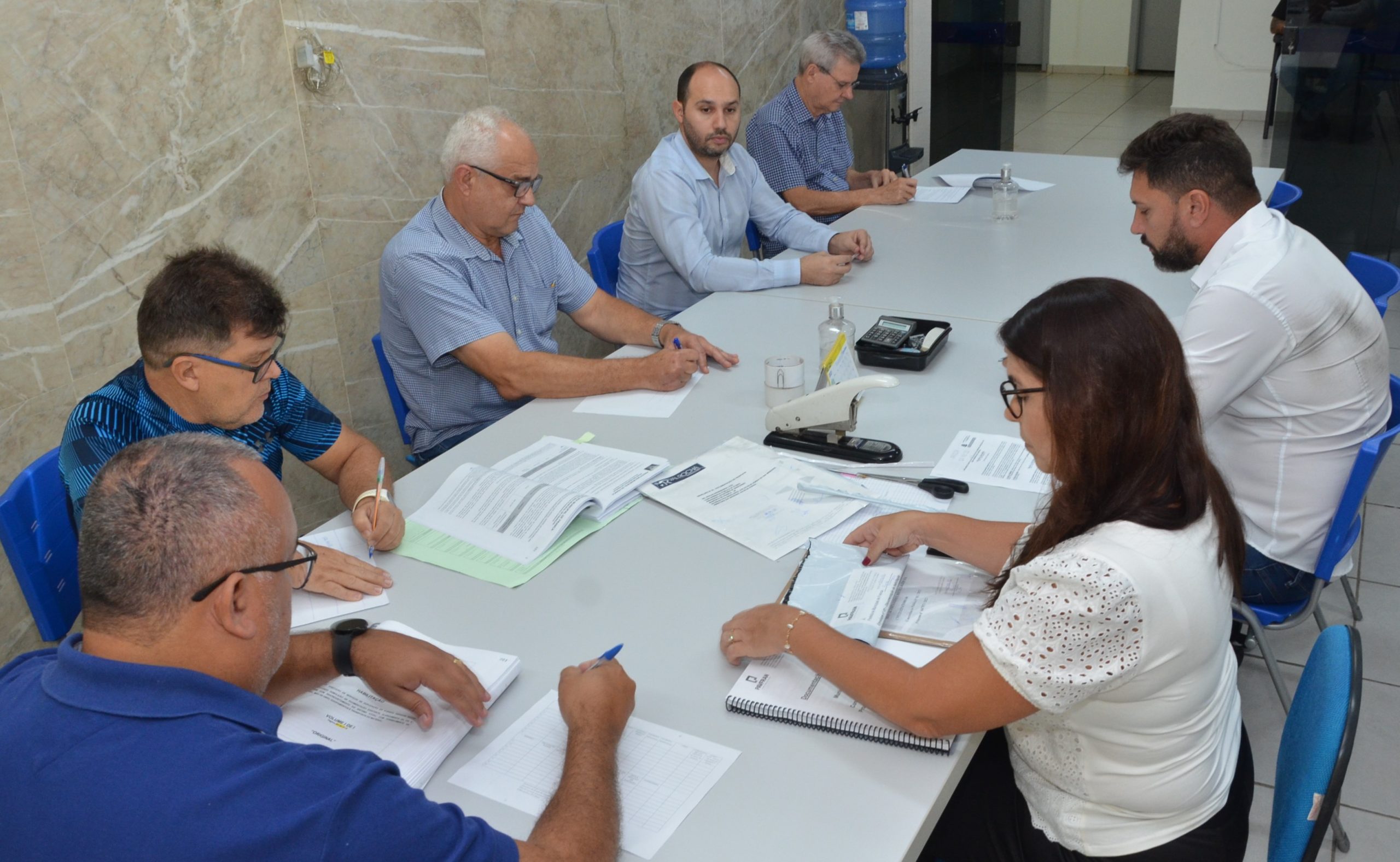 Três empresas apresentam propostas na licitação para duplicação da av. Geralda Rocha