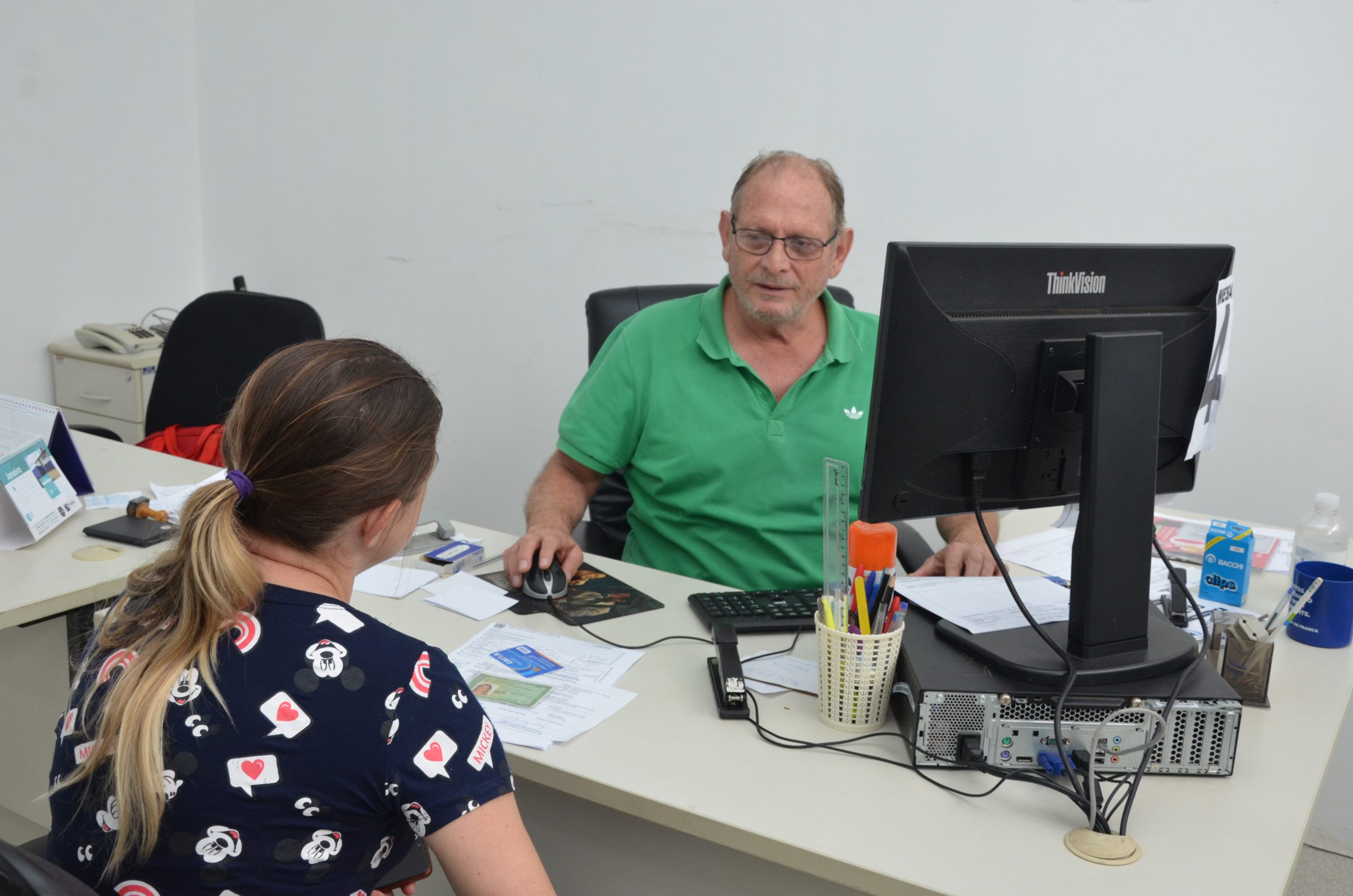 Franca inicia a semana com mais de 160 vagas de emprego abertas; confira