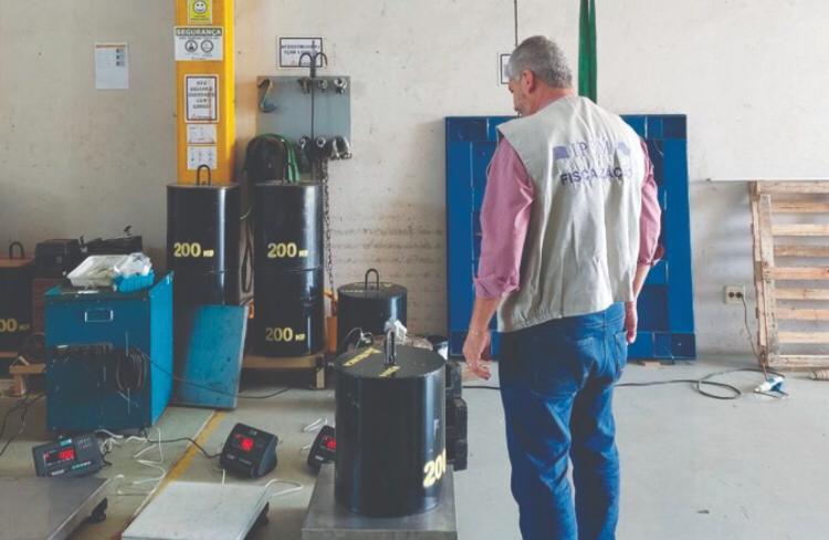 Ipem-SP veio fazer a fiscalização de balanças no fabricante em Franca