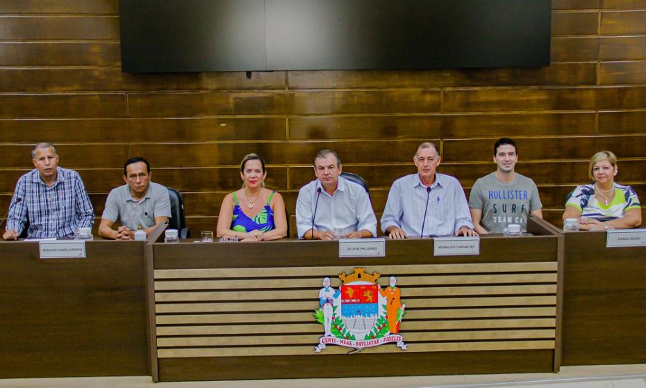 Secretária afirma que falta de vagas na saúde é informada ao Ministério Público
