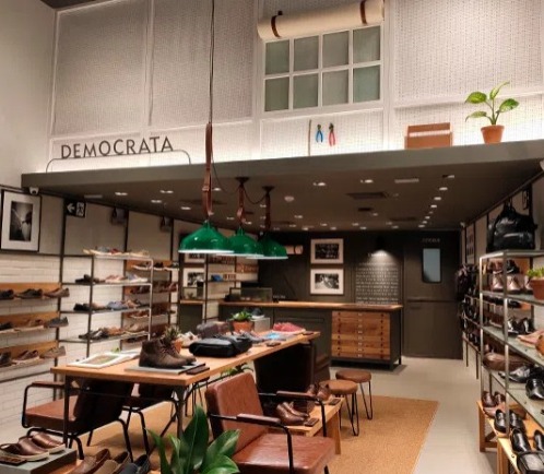Democrata participa de webserie como exemplo de sucesso na indústria calçadista
