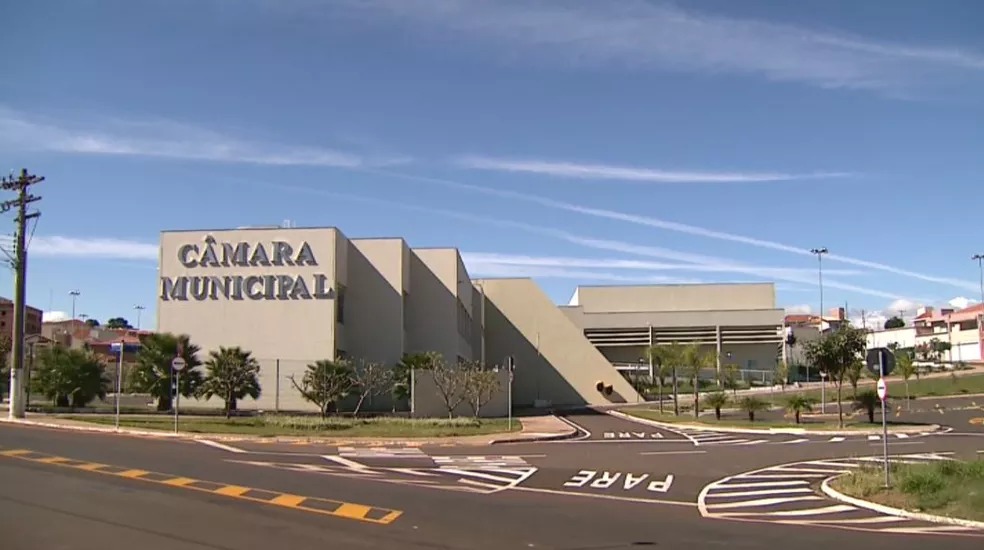 Câmara autoriza Prefeitura a repassar R$ 148 mil para CCI dos Servidores de Franca