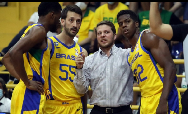 Com quarteto francano e Helinho, seleção brasileira de basquete se iguala aos EUA