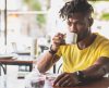Bebedores de café se movem mais, mas também dormem menos, mostra estudo - Jornal da Franca