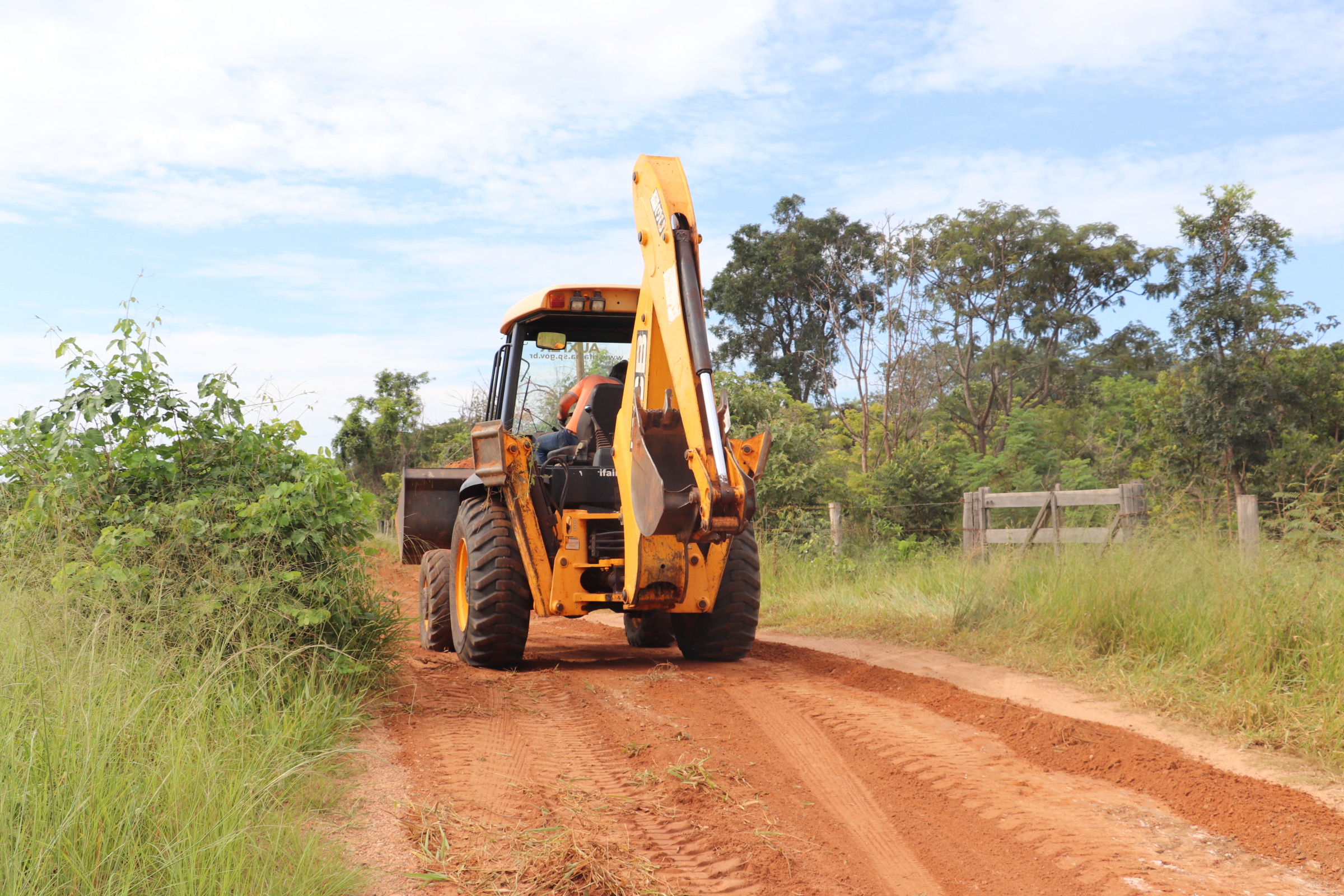 Prefeitura de Rifaina faz manutenção em mais de 40 kms de estradas rurais