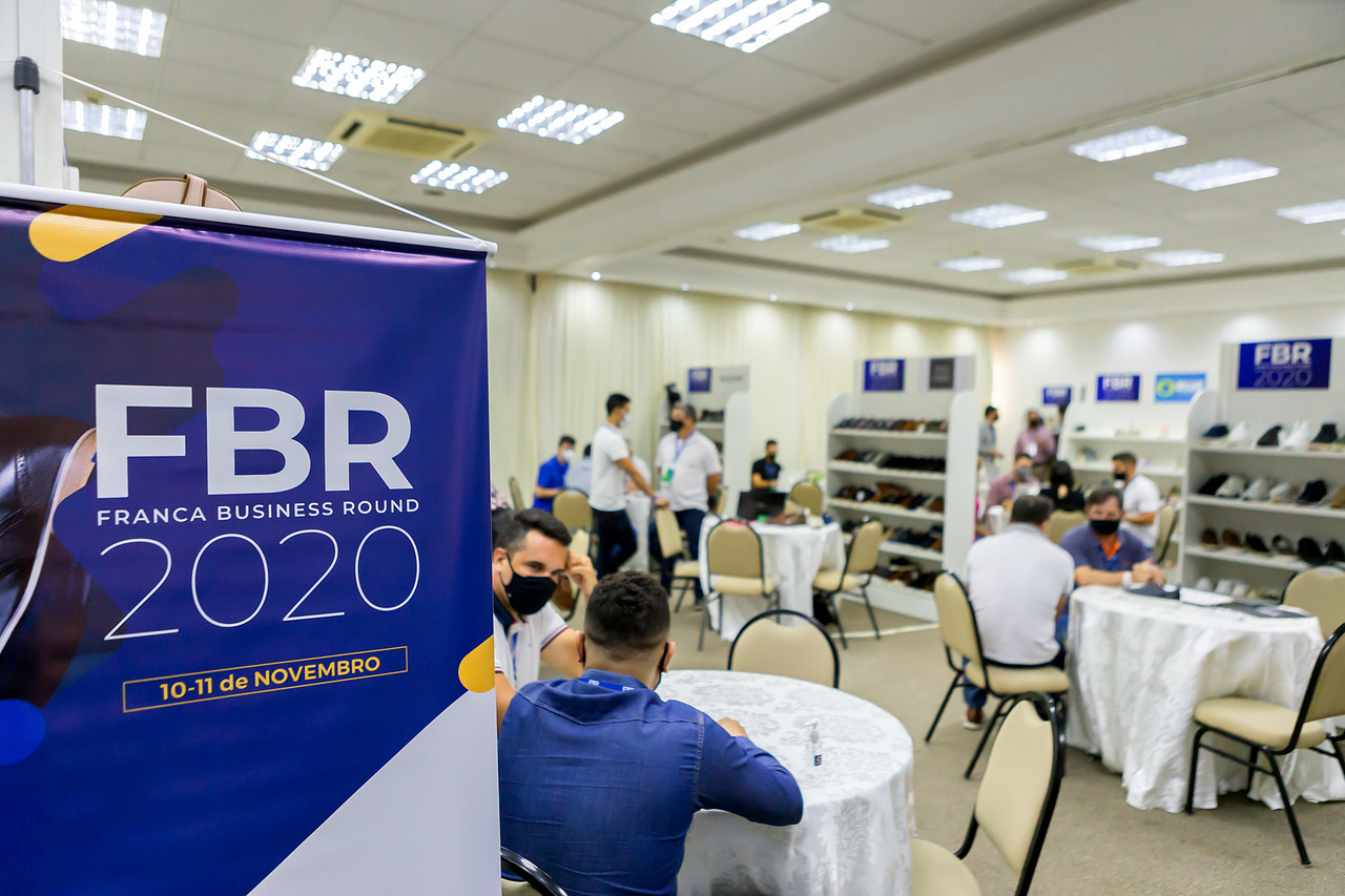 Rodada de Negócios Internacionais calçadista traz 30 importadores a Franca