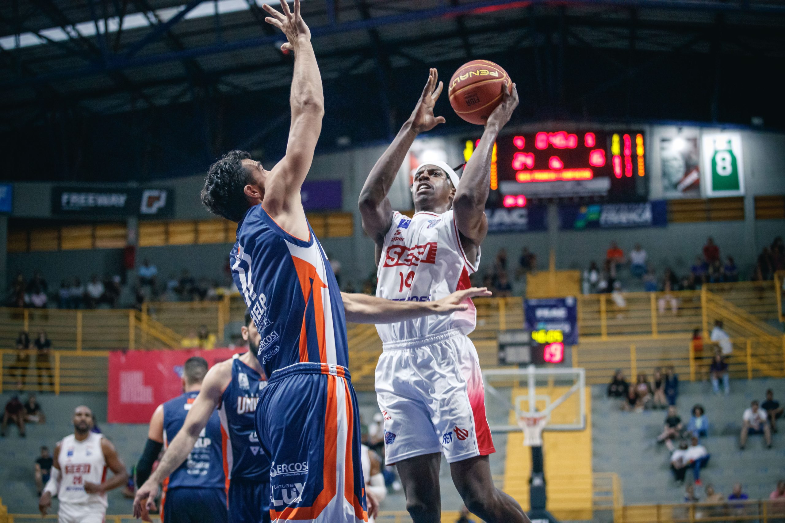 Sesi Franca, voando em quadra, estréia nas quartas do NBB contra a Unifacisa em casa