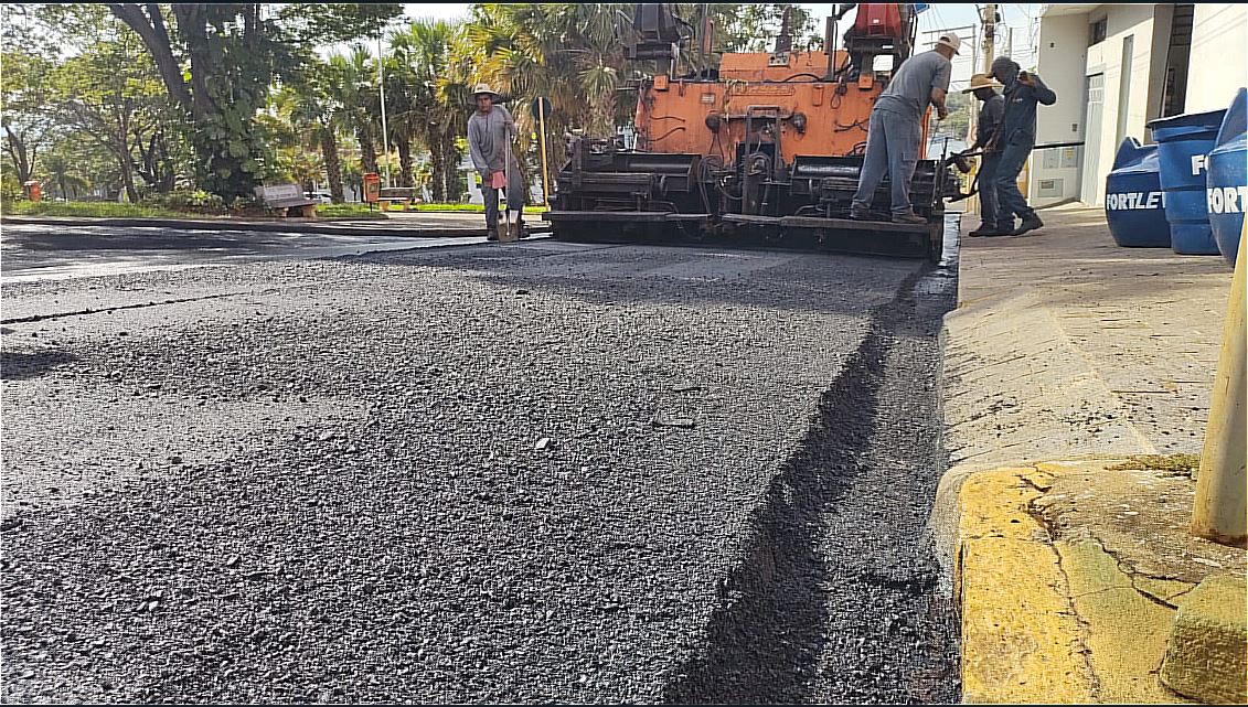 Prefeitura de Rifaina investe mais R$ 298 mil em recapeamento e sinalização de ruas