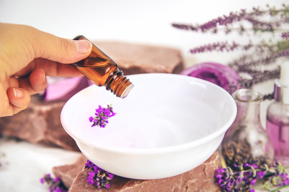 O segredo para uma casa cheirosa com aromatizante caseiro de apenas 3 ingredientes