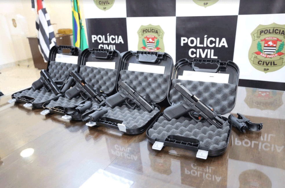 Governo de SP investe R$ 9,4 milhões para entregar 5 mil pistolas a policiais civis