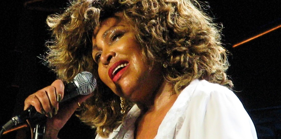 Pouca gente sabe o que a estrela do rock, Tina Turner, passou na vida antes da fama