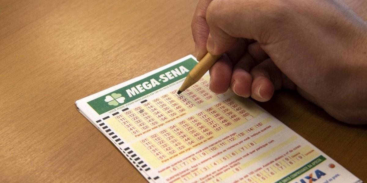 Acumulada, Mega-Sena pode pagar R$ 45 milhões no concurso desta quinta-feira (11).