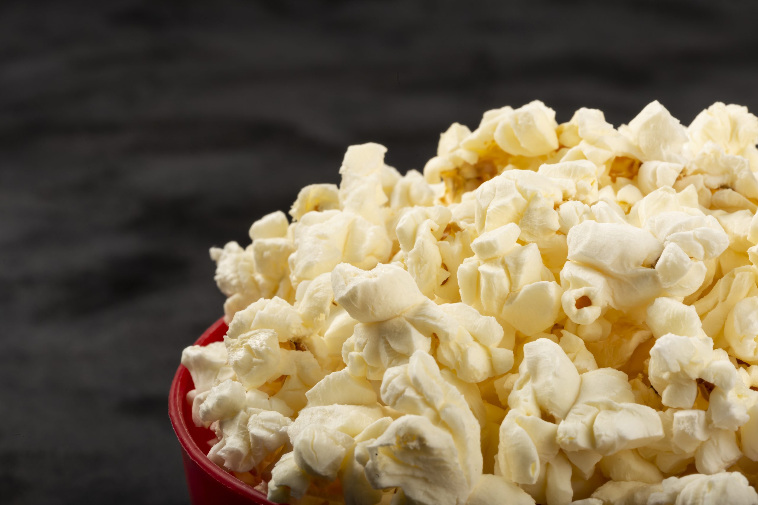 Pipoca ajuda a emagrecer? Saiba os benefícios do alimento para a saúde!