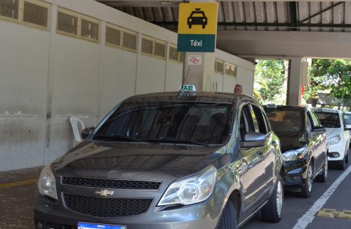 Taxistas de Franca chamados pela Prefeitura devem apresentar documentação até 8/4 - Jornal da Franca