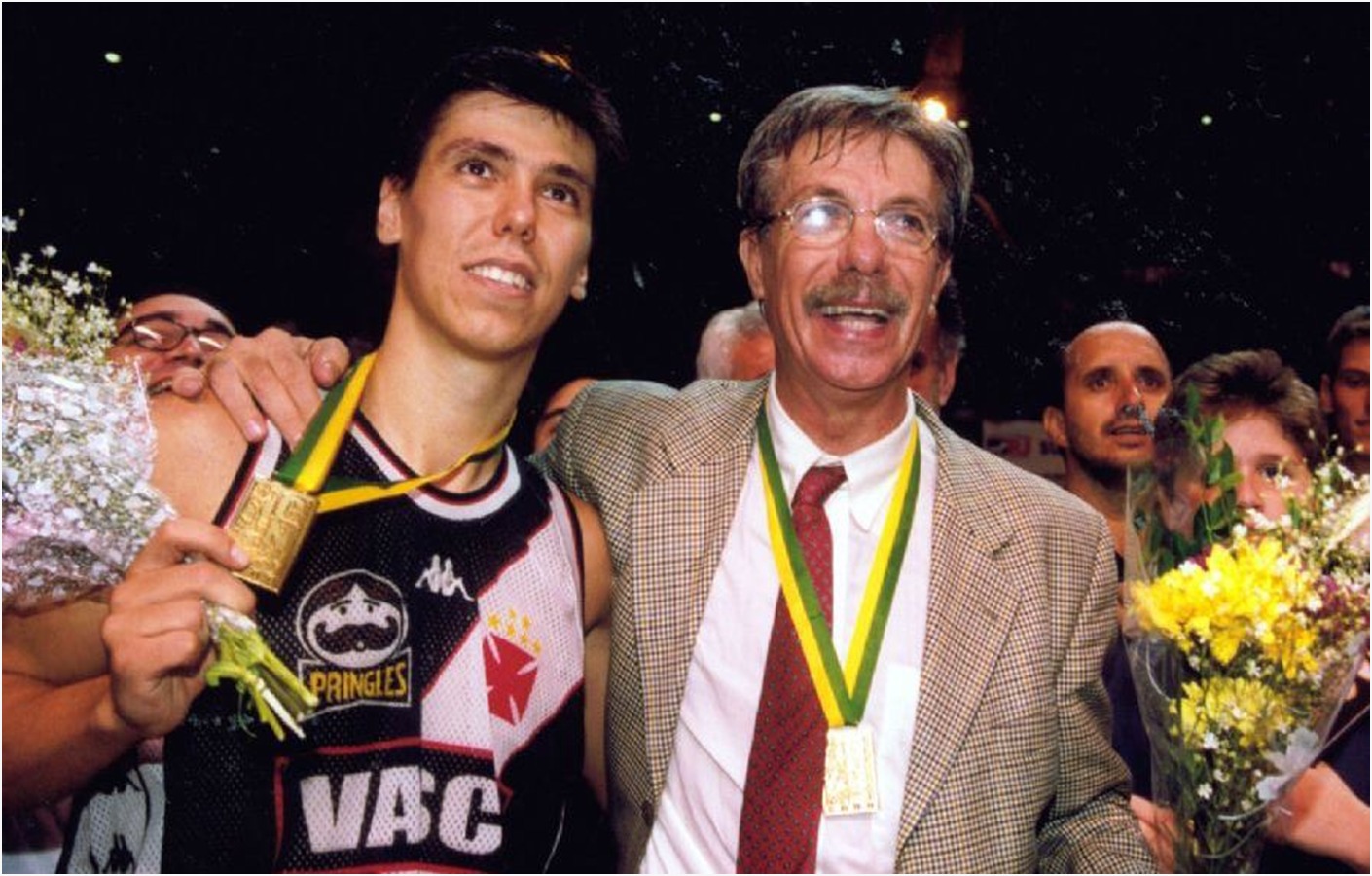 Finais do NBB 15 colocam frente a frente um duelo entre famílias Garcia e Mortari
