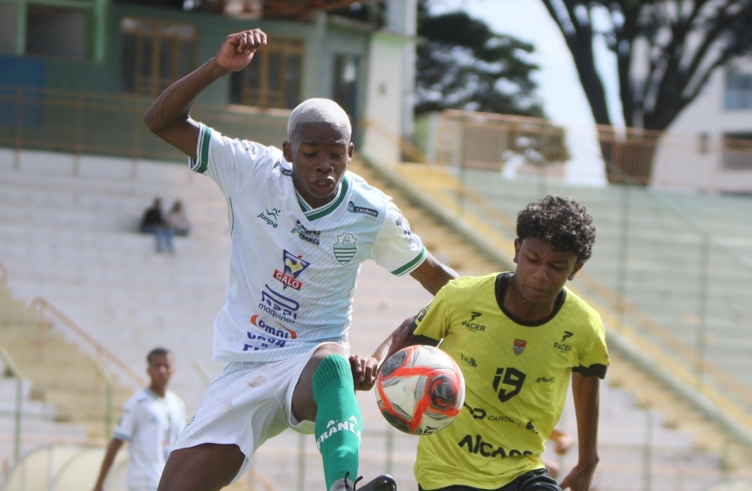 Times sub-15 e sub-17 da Francana pegam Brodósqui pelo Campeonato Paulista