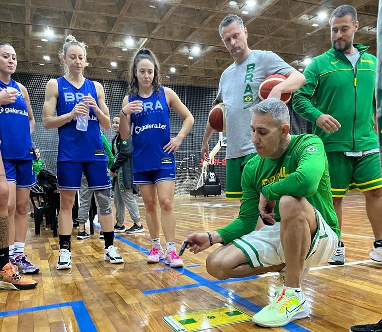 Seleção Brasileira feminina inicia treinos perto de Franca para disputar a AmeriCupW