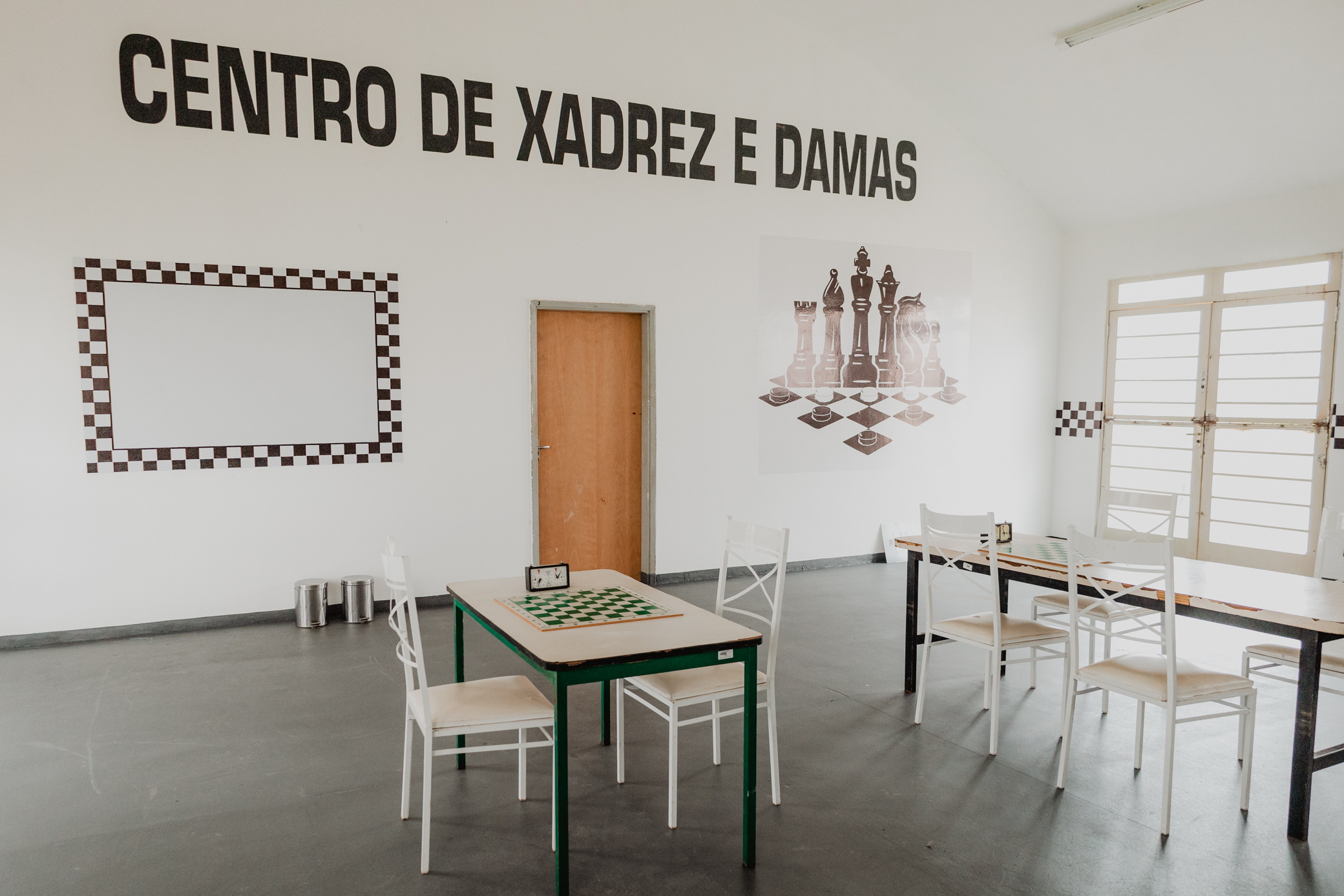 Praça da Juventude ganha novas salas, espaço de cinema, aulas e mais iluminação