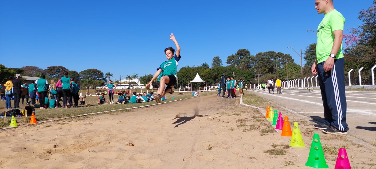 Poli recebe Festival de Atletismo de alunos da rede municipal de Franca