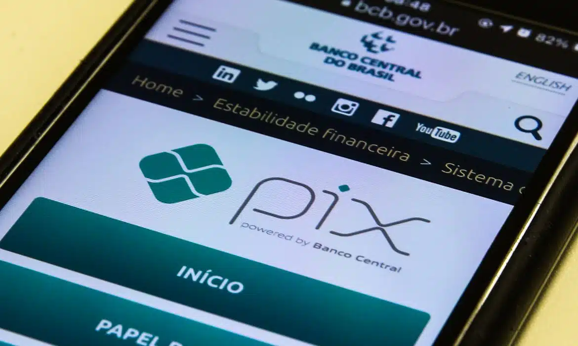 Brasileiros vão ter Pix Automático em seus celulares; veja como vai funcionar