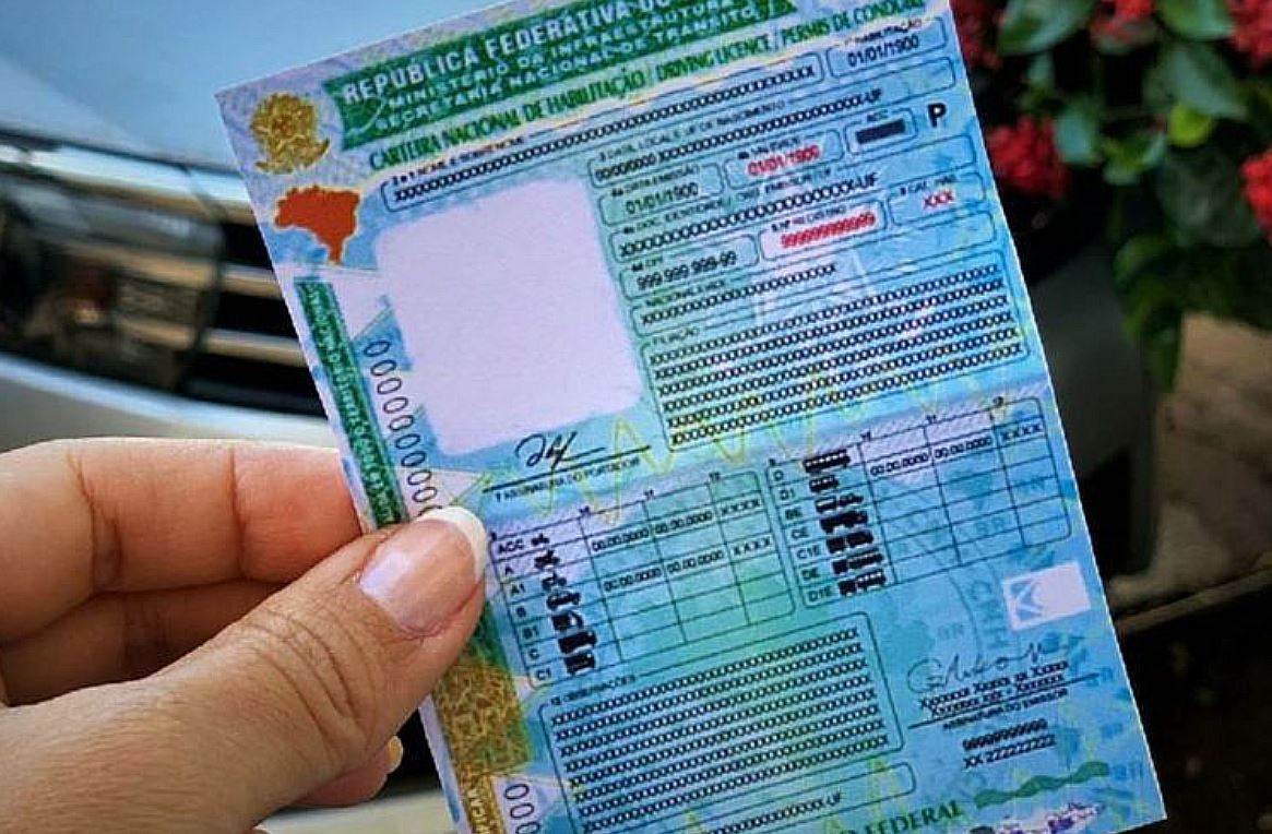 CNH: Veja o grupo de motoristas que deve renovar o documento até o final de julho