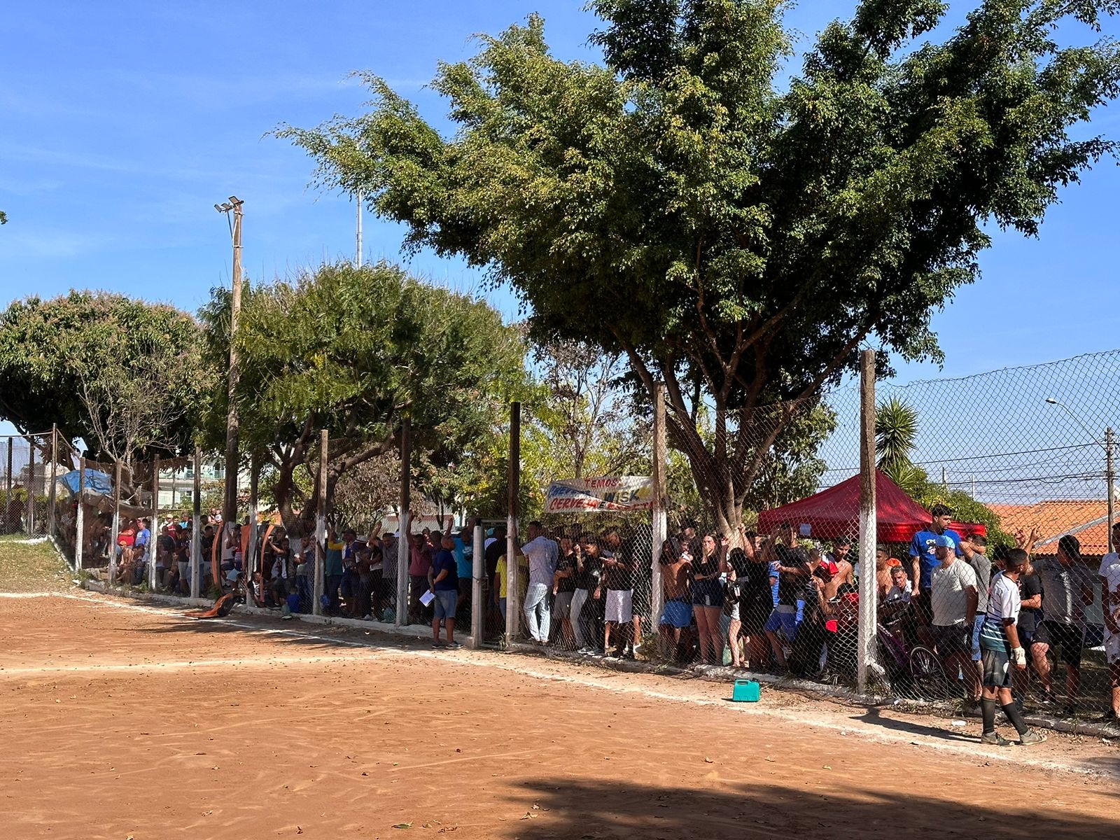 Esquadrilha e Real Família decidem Copa Zona Oeste e agitam chacrobol na Vila Tião