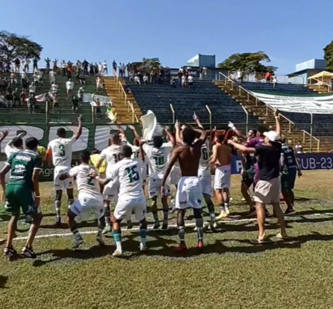 Veterana vence o Penapolense e assume a liderança isolada do Campeonato Paulista