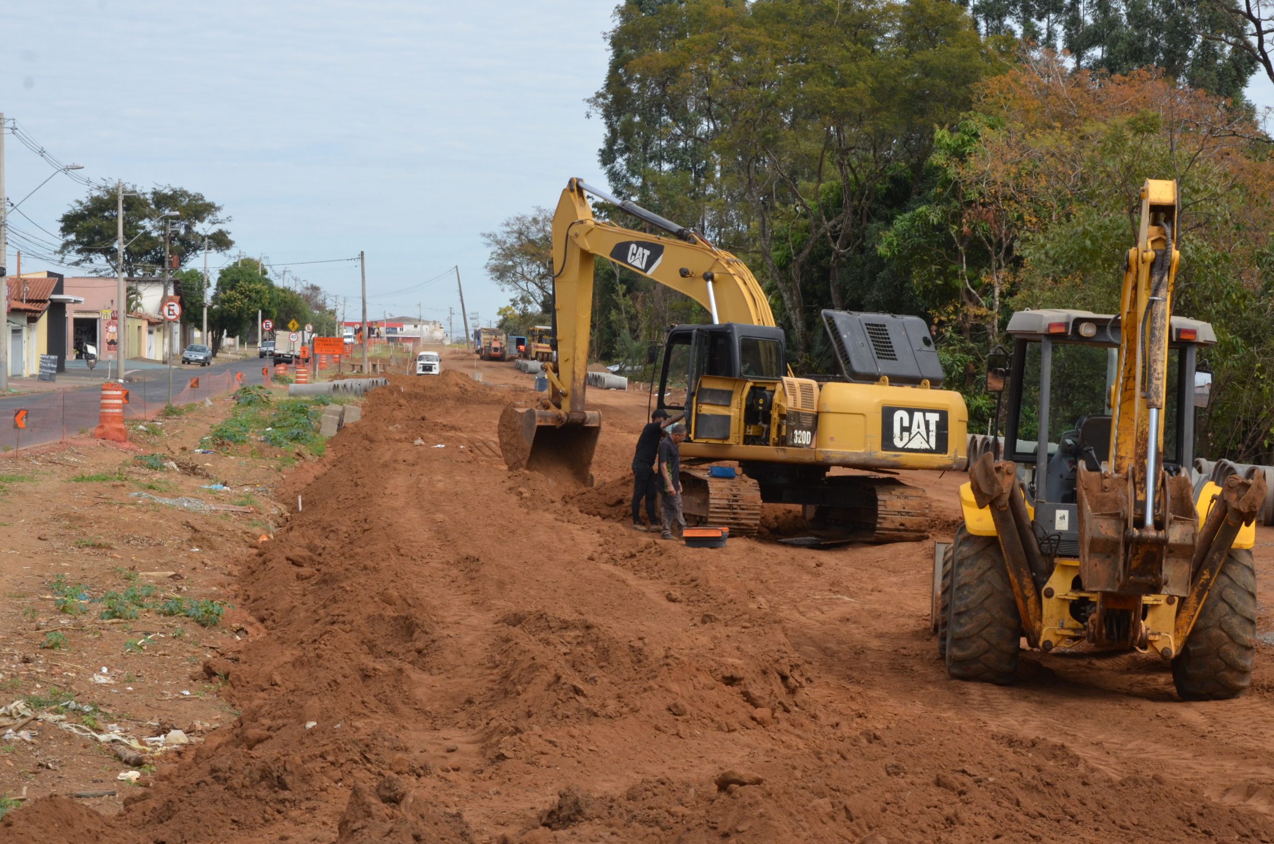Em Franca, obras de duplicação da av. Geralda Rocha Silva são intensificadas