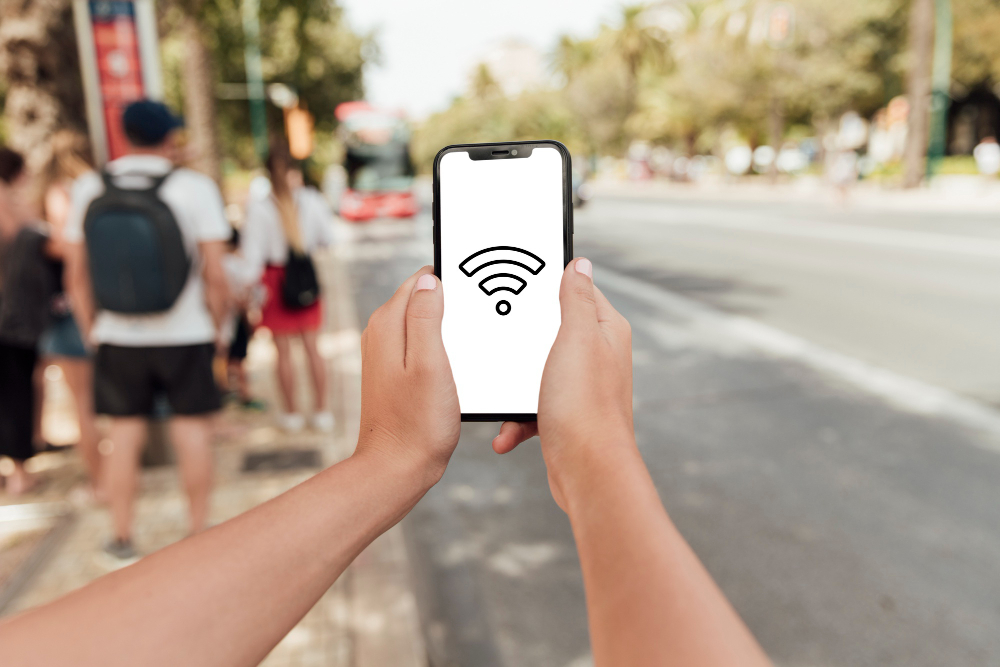 Três bons motivos para desligar o WiFi do seu celular antes de sair de casa