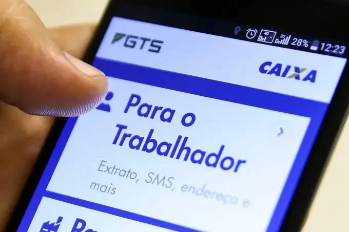 Dinheiro do FGTS rendeu mais que o índice da inflação em seis dos últimos sete anos