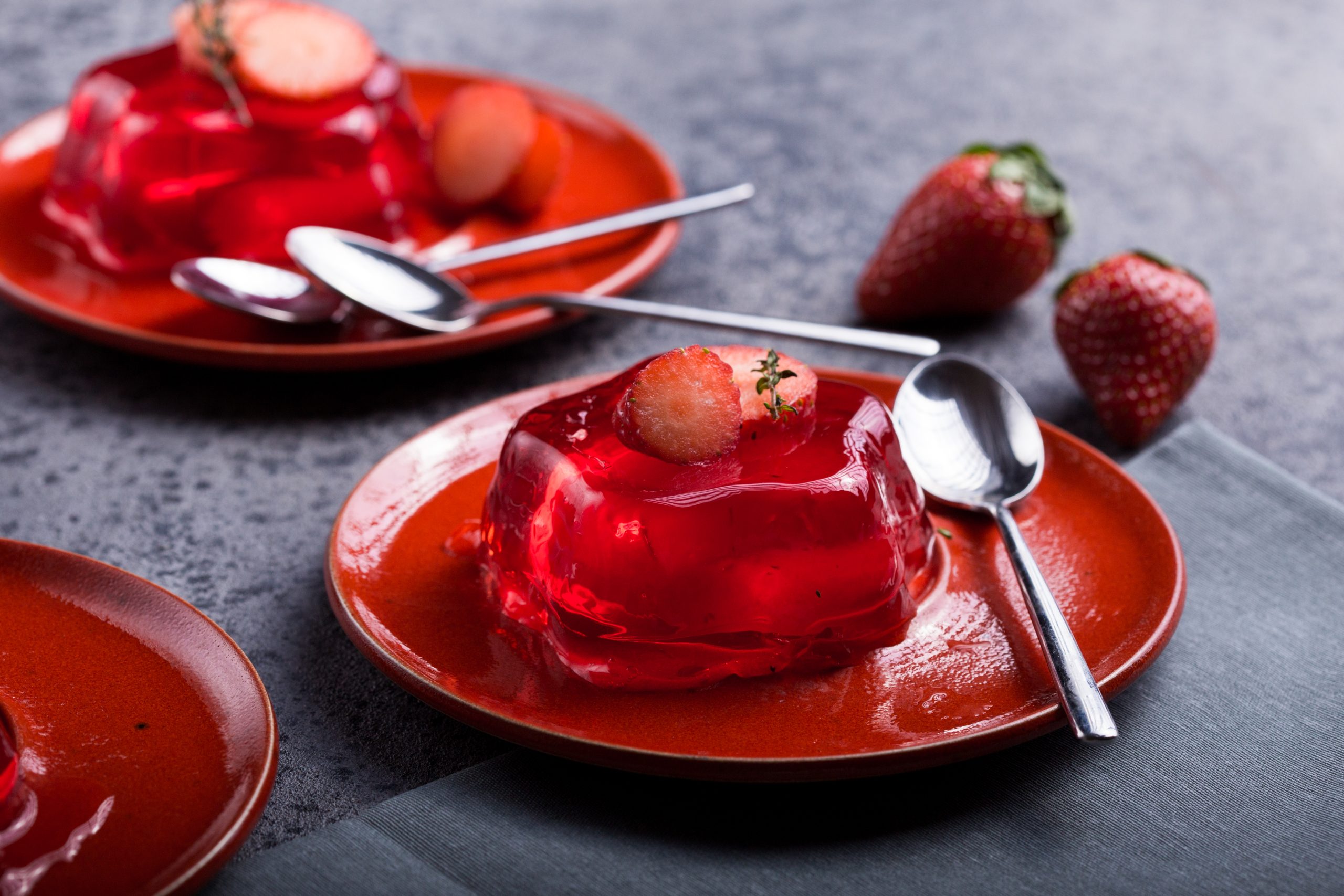 Gelatina faz bem para os ossos? Entenda os impactos dela na sua saúde