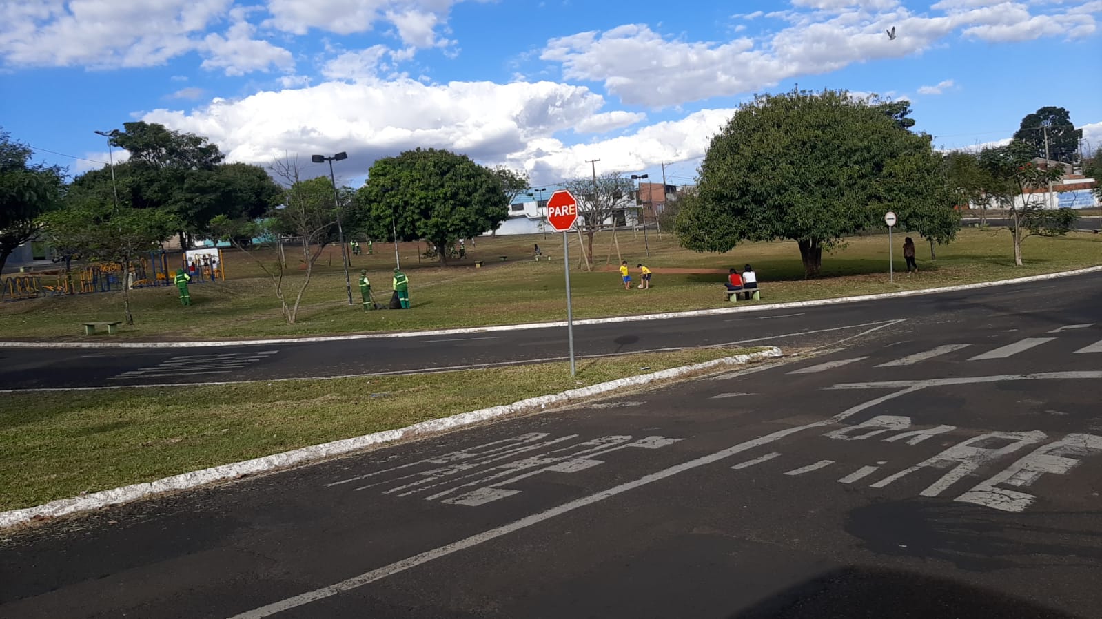 Secretaria do Meio Ambiente de Franca segue com serviços de limpeza pública