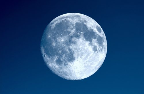 Agosto terá uma rara lua azul, após duas superluas; veja quando será - Jornal da Franca