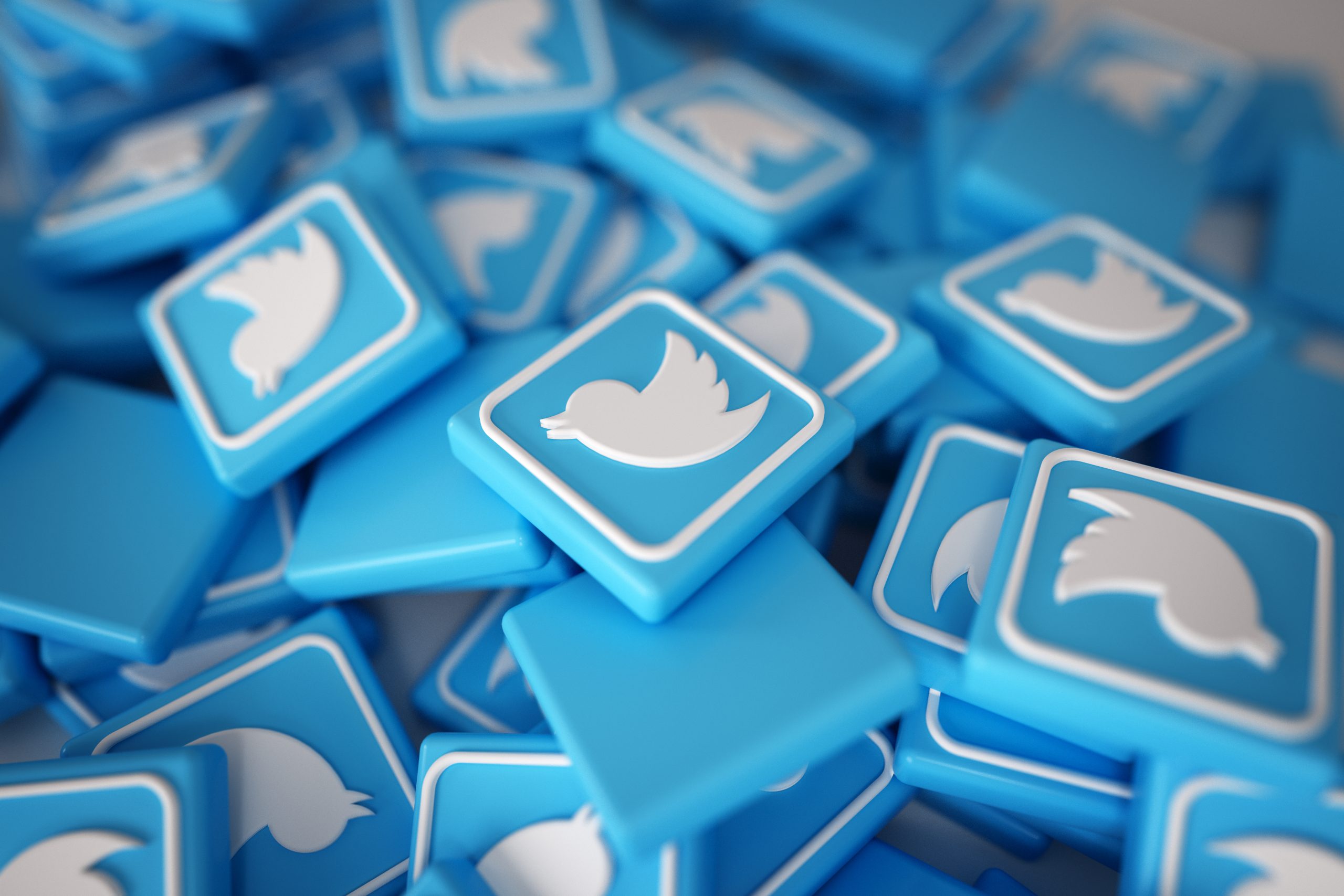 Usuários do Twitter passam a ter limite de leitura diário; entenda o motivo