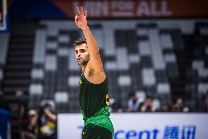 Seleção Brasileira de Basquete confirma que Raulzinho está fora da Copa do Mundo