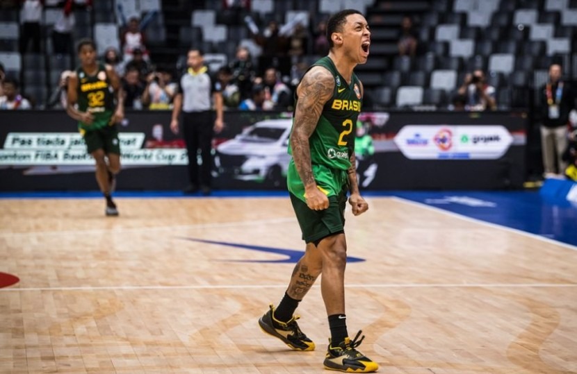 Brasil vence a Costa do Marfim e vai à segunda fase da Copa do Mundo