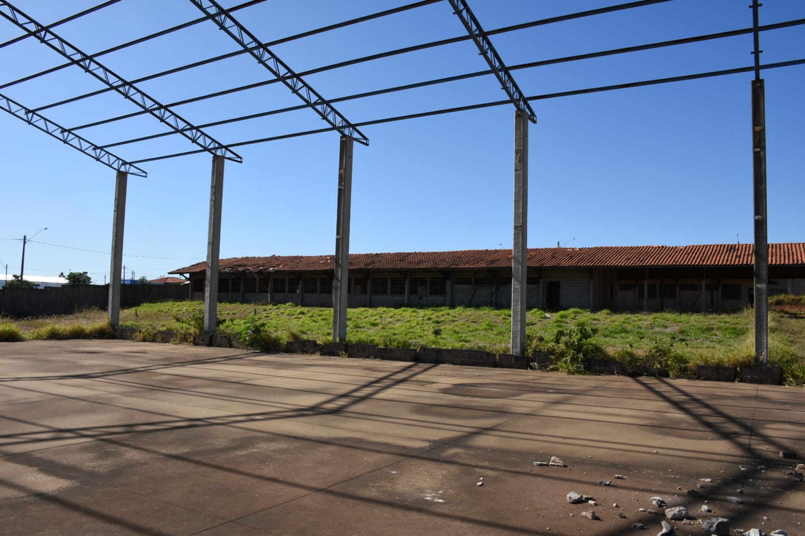 Governo do Estado e deputada Graciela anunciam conclusão de escola em Restinga