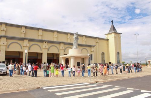 Com previsão de 4 mil fiéis, Santuário de Cássia terá 1ª Romaria Terço das Mulheres - Jornal da Franca