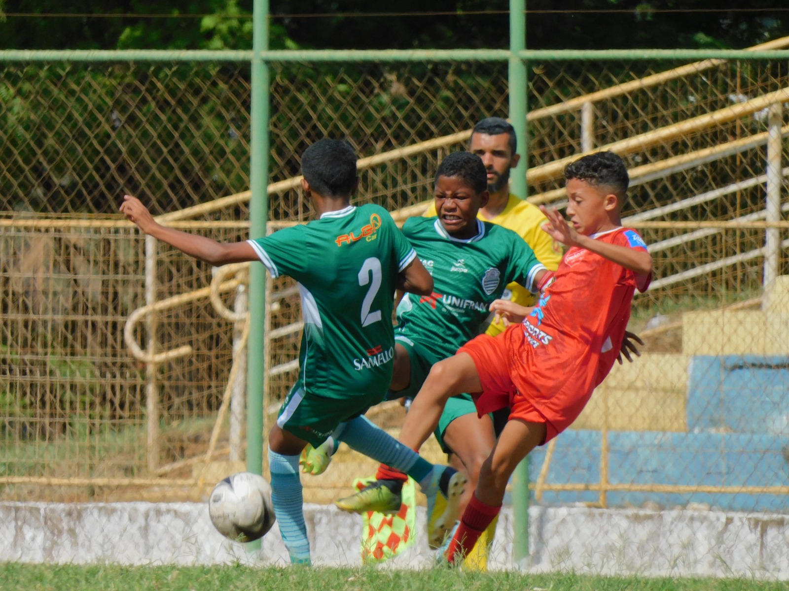Sub-11 da Francana perde do União Mogi e está eliminado do Campeonato Paulista