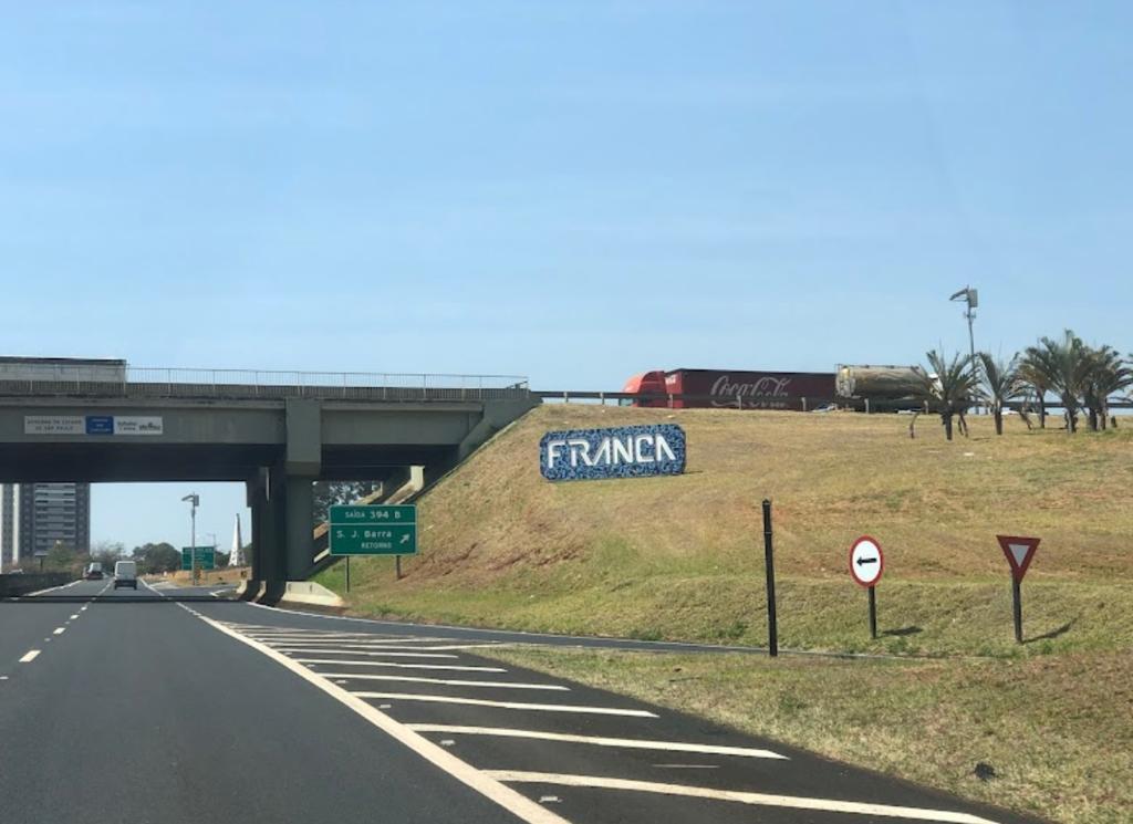 Daniel Bassi indica construção de portal na entrada de Franca pelo título mundial