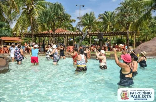 Prefeitura de Patrocínio Paulista paga para idosos passarem um dia em resort - Jornal da Franca