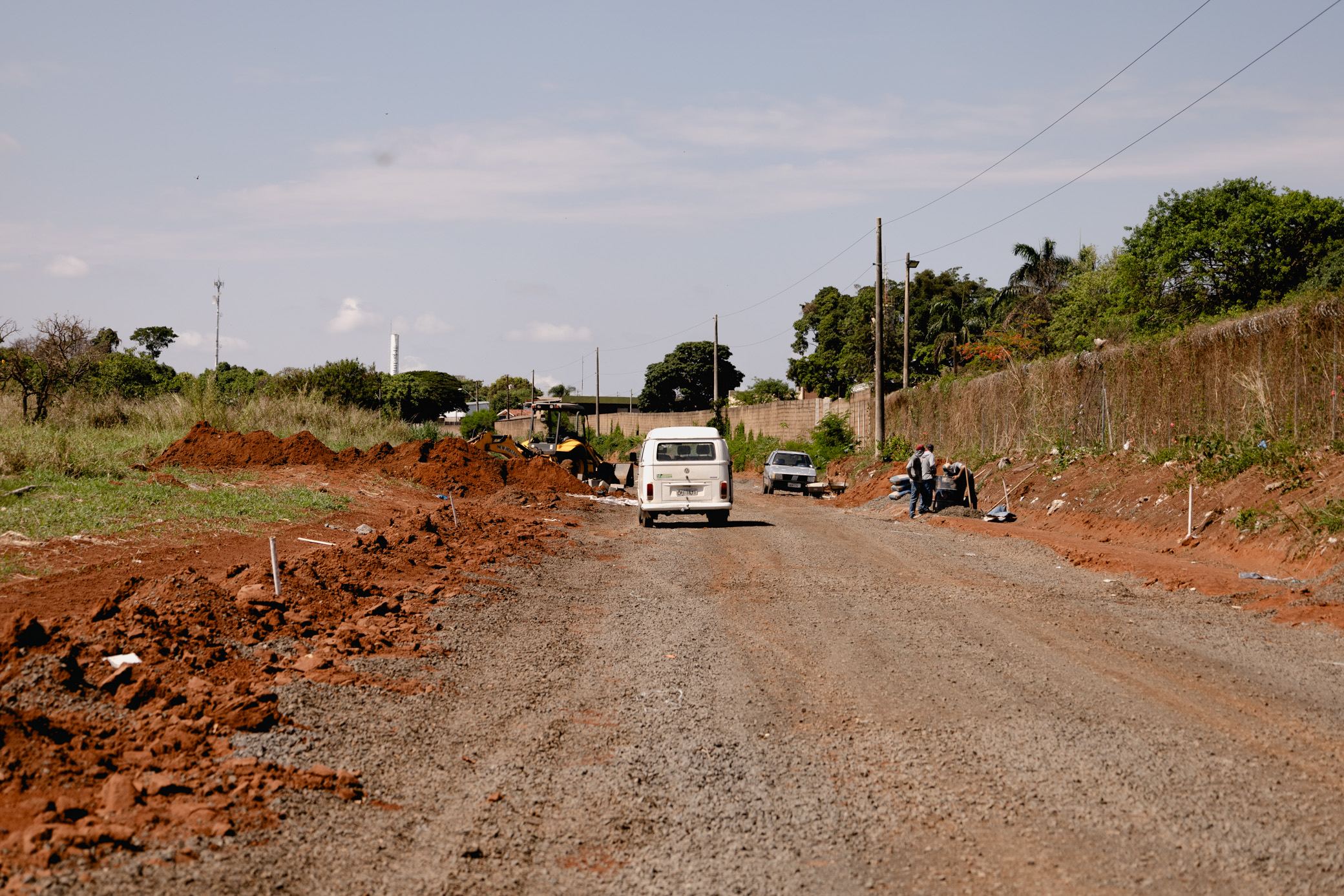Em Franca, obras de pavimentação da avenida Sidney Romeu de Andrade continuam