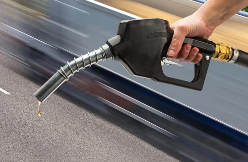 Confira algumas dicas que podem ajudar os motoristas a economizar combustível - Jornal da Franca