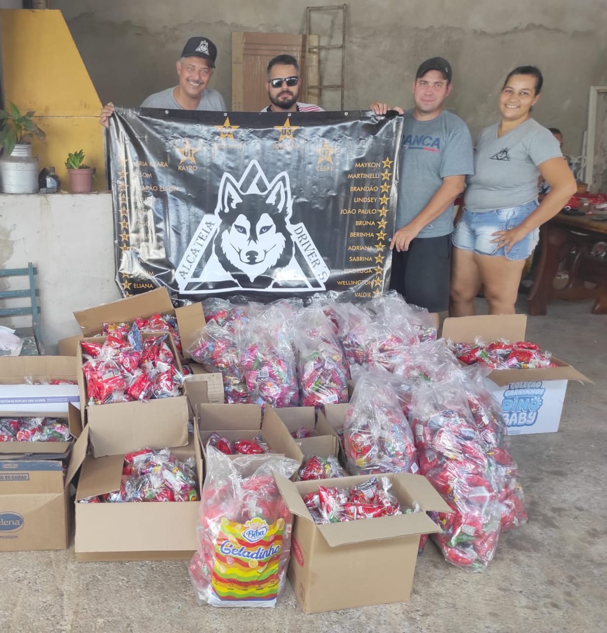 Grupo Alcatéia Driver’s Franca leva alegria para crianças da Vila São Sebastião