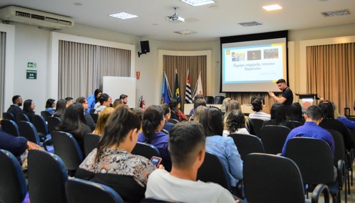 ACIF oferece palestras sobre finanças, além de direitos e deveres nas vendas online